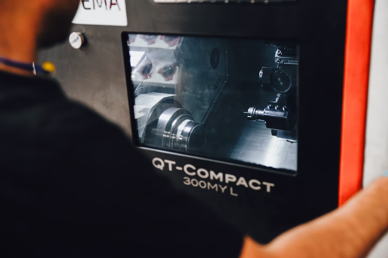 Vi söker CNC-operatörer fräs och svarv